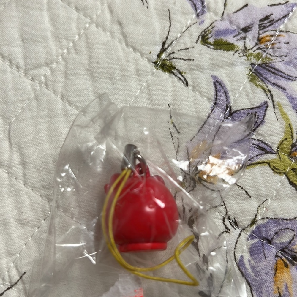 Hello kitty accessory/keychain - Picture 2 of 2